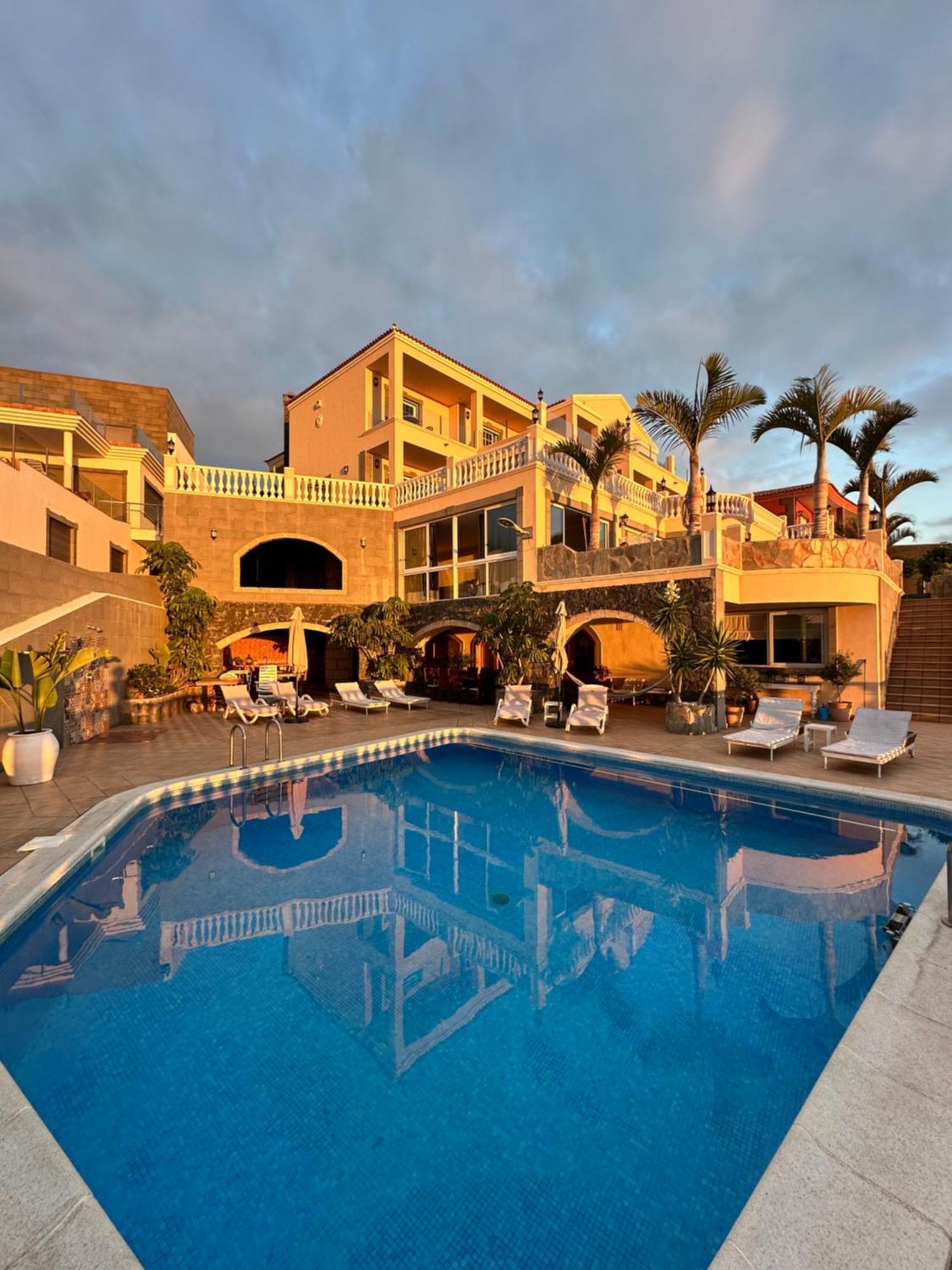 Boutique Villa Leicht & Friends Costa Adeje Dış mekan fotoğraf